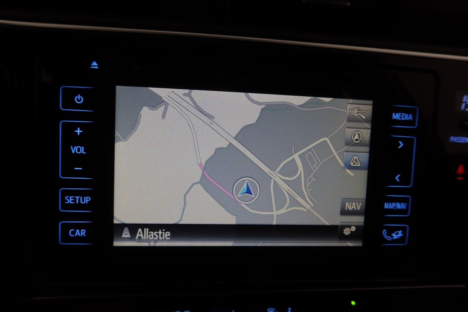 TOYOTA Auris 2016