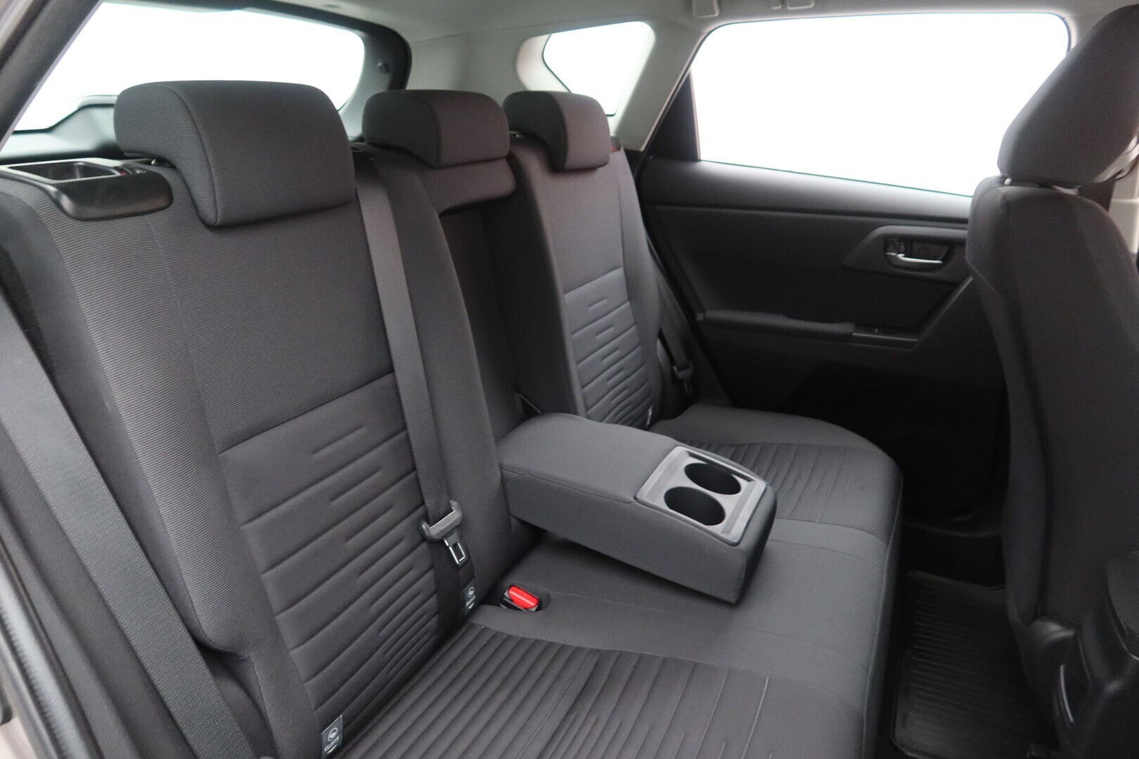 TOYOTA Auris 2016