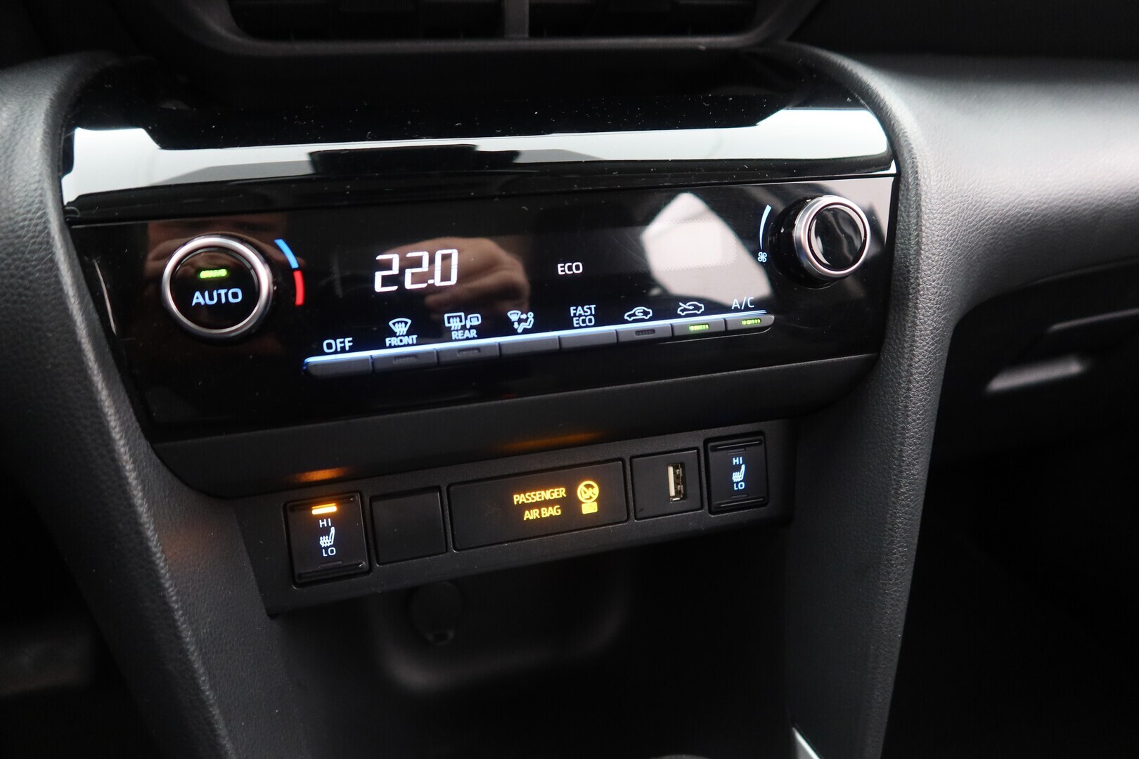 TOYOTA Yaris Cross 2023