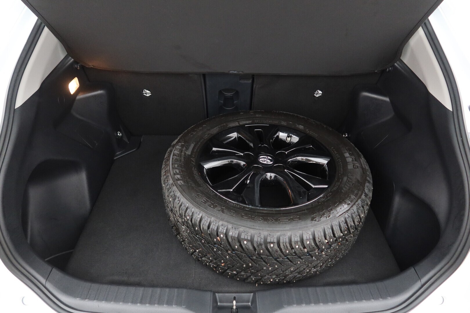 TOYOTA Yaris Cross 2023