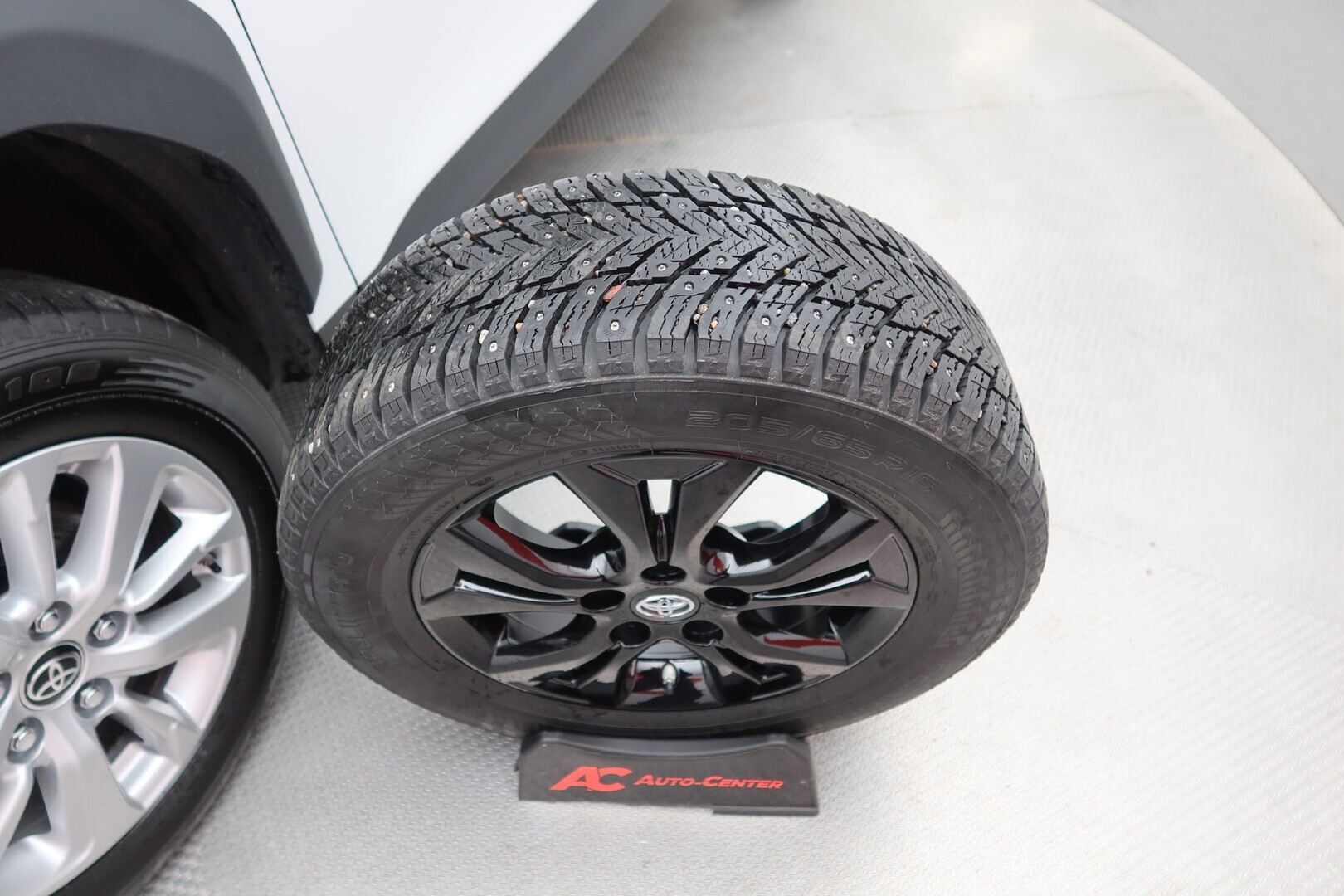 TOYOTA Yaris Cross 2023