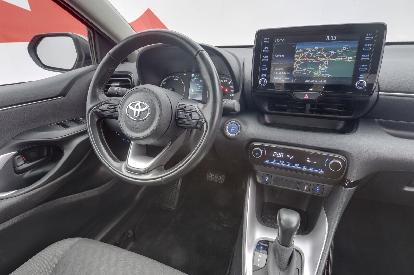 TOYOTA Yaris 2024
