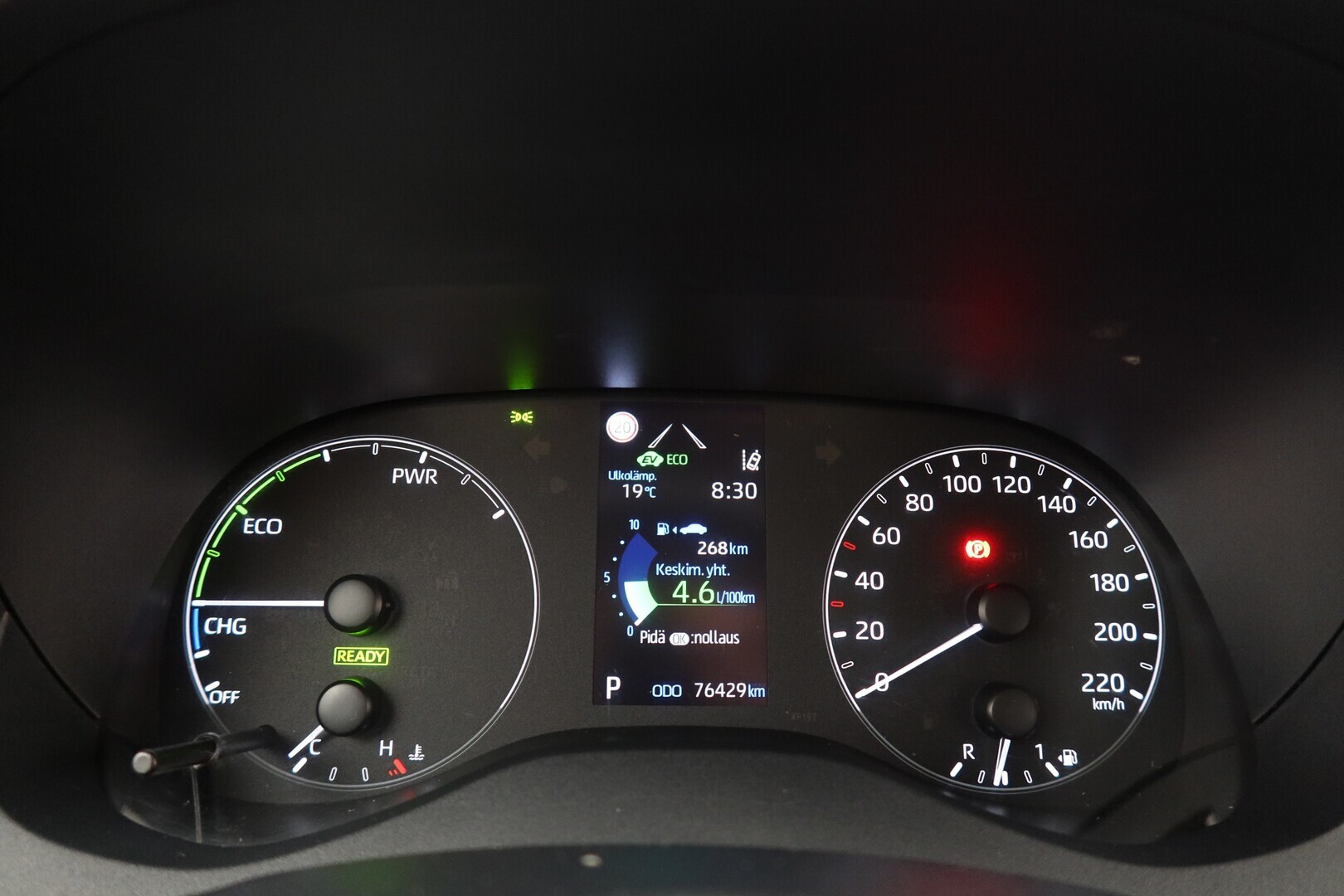 TOYOTA Yaris 2024