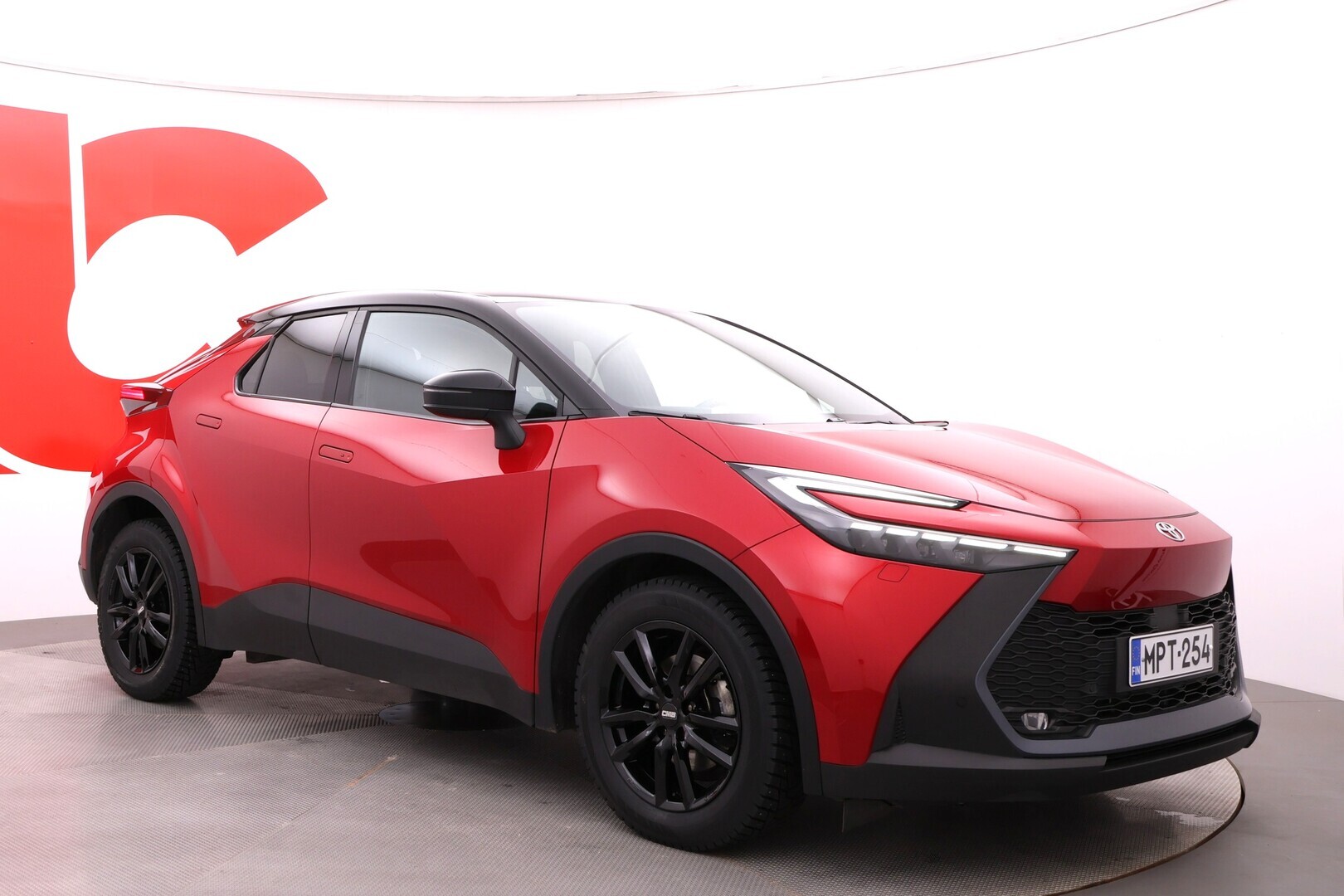 TOYOTA C-HR 2024