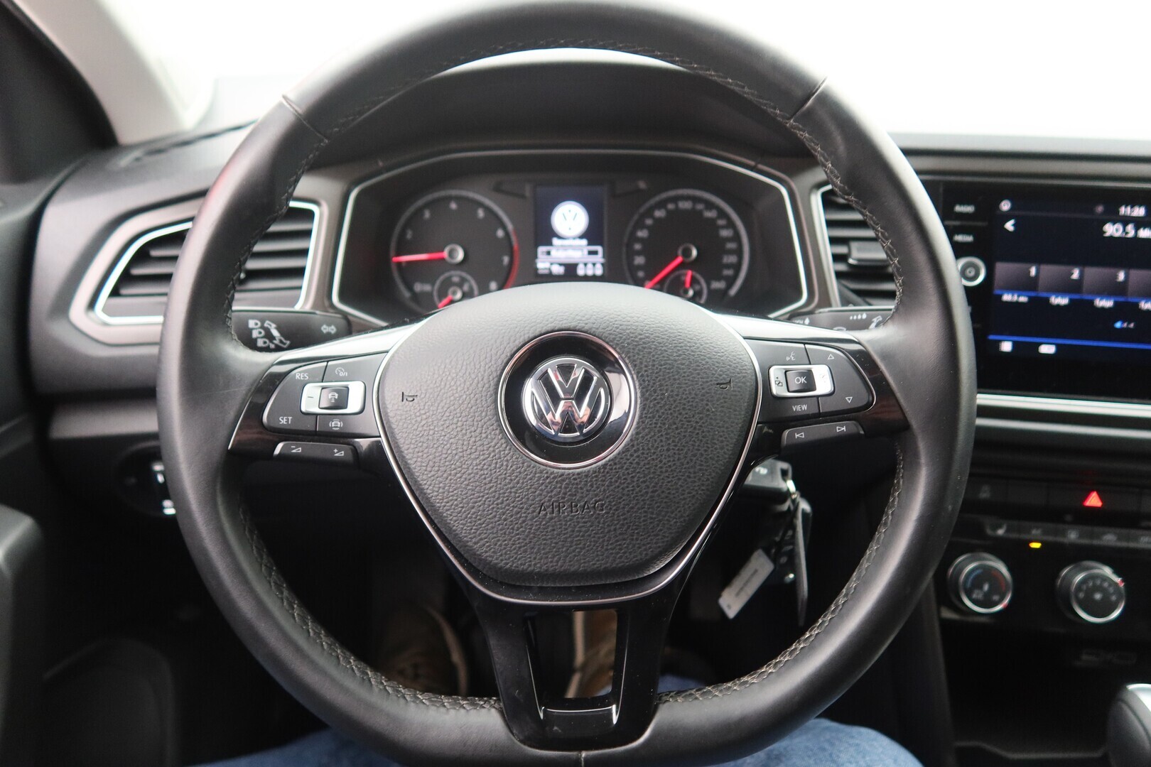 VOLKSWAGEN T-Roc 2019