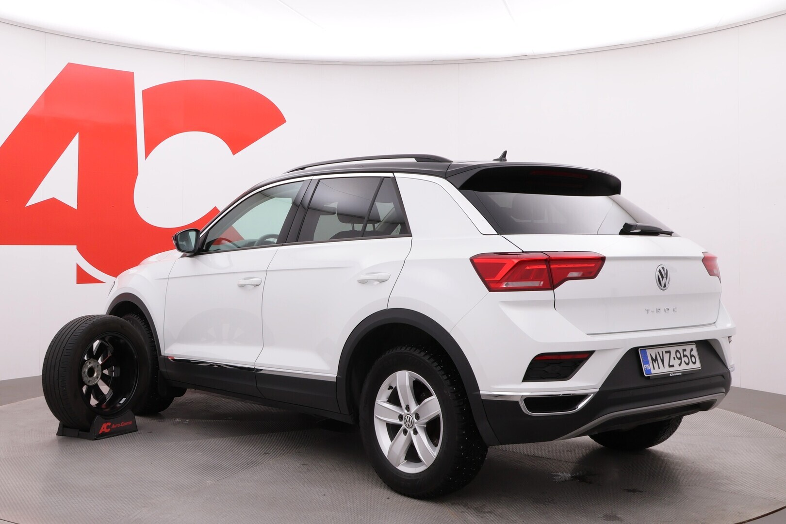 VOLKSWAGEN T-Roc 2019