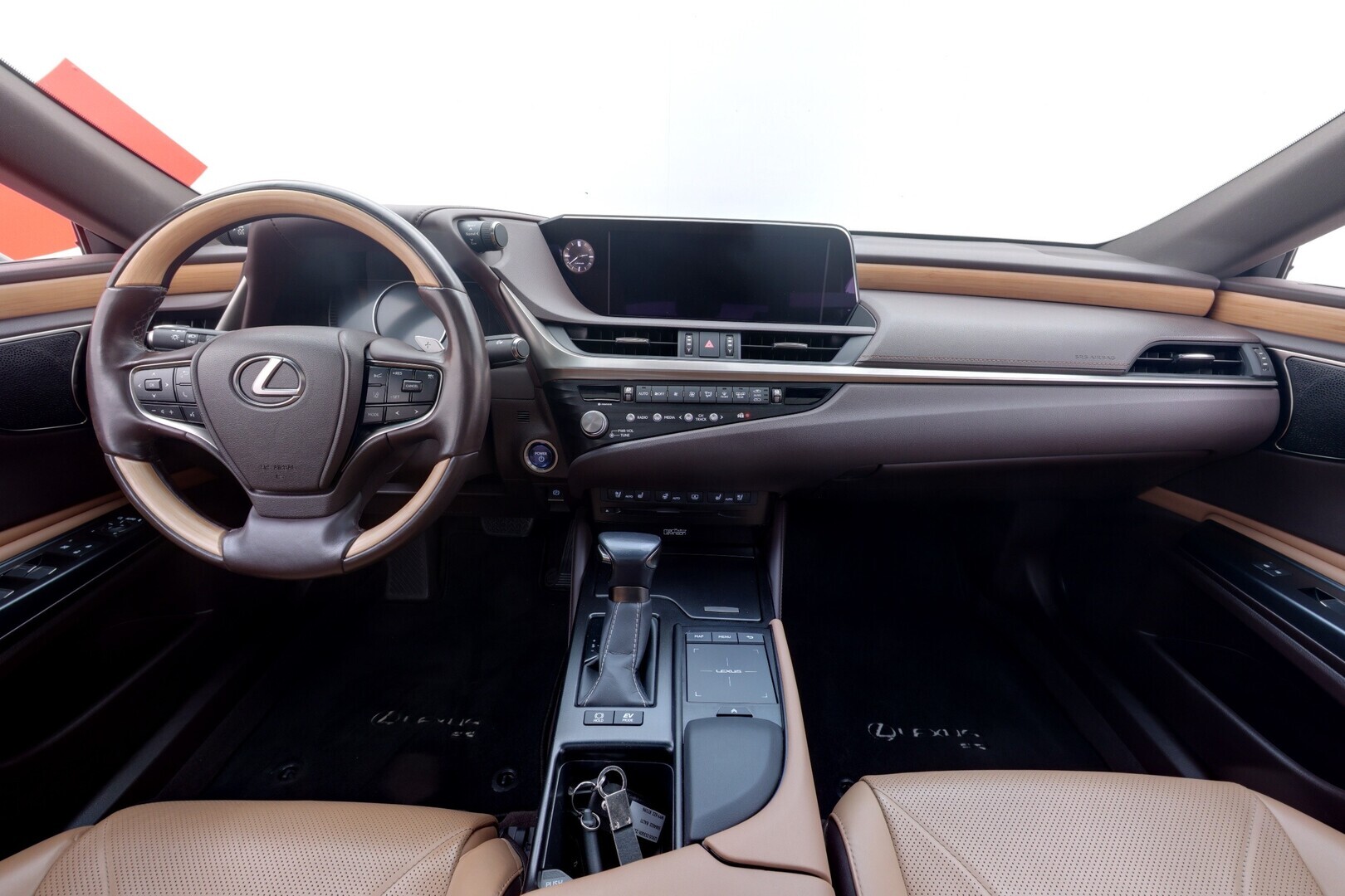 LEXUS ES 2021