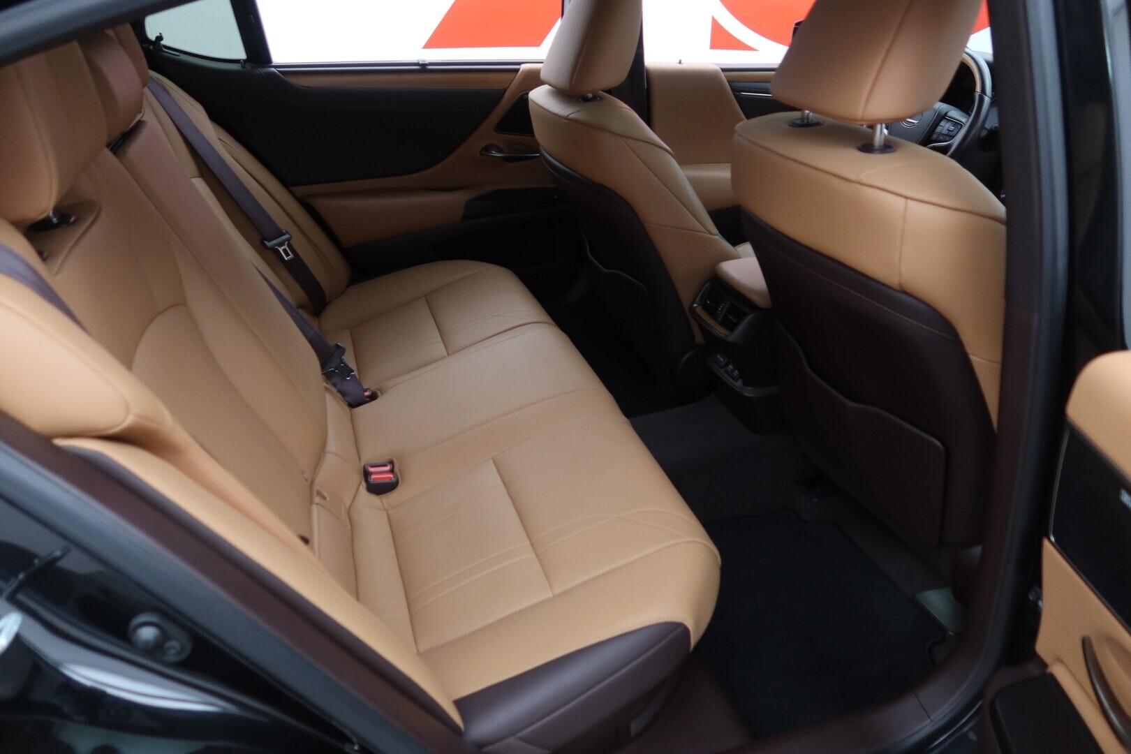 LEXUS ES 2021