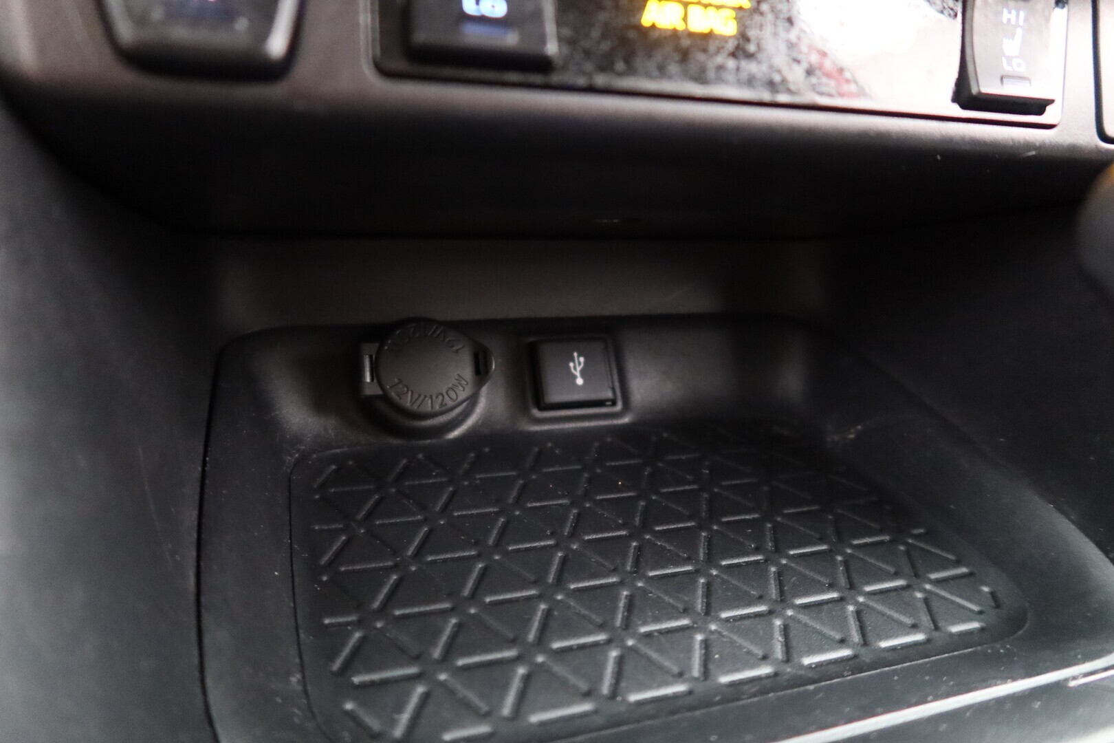 TOYOTA RAV4 2022