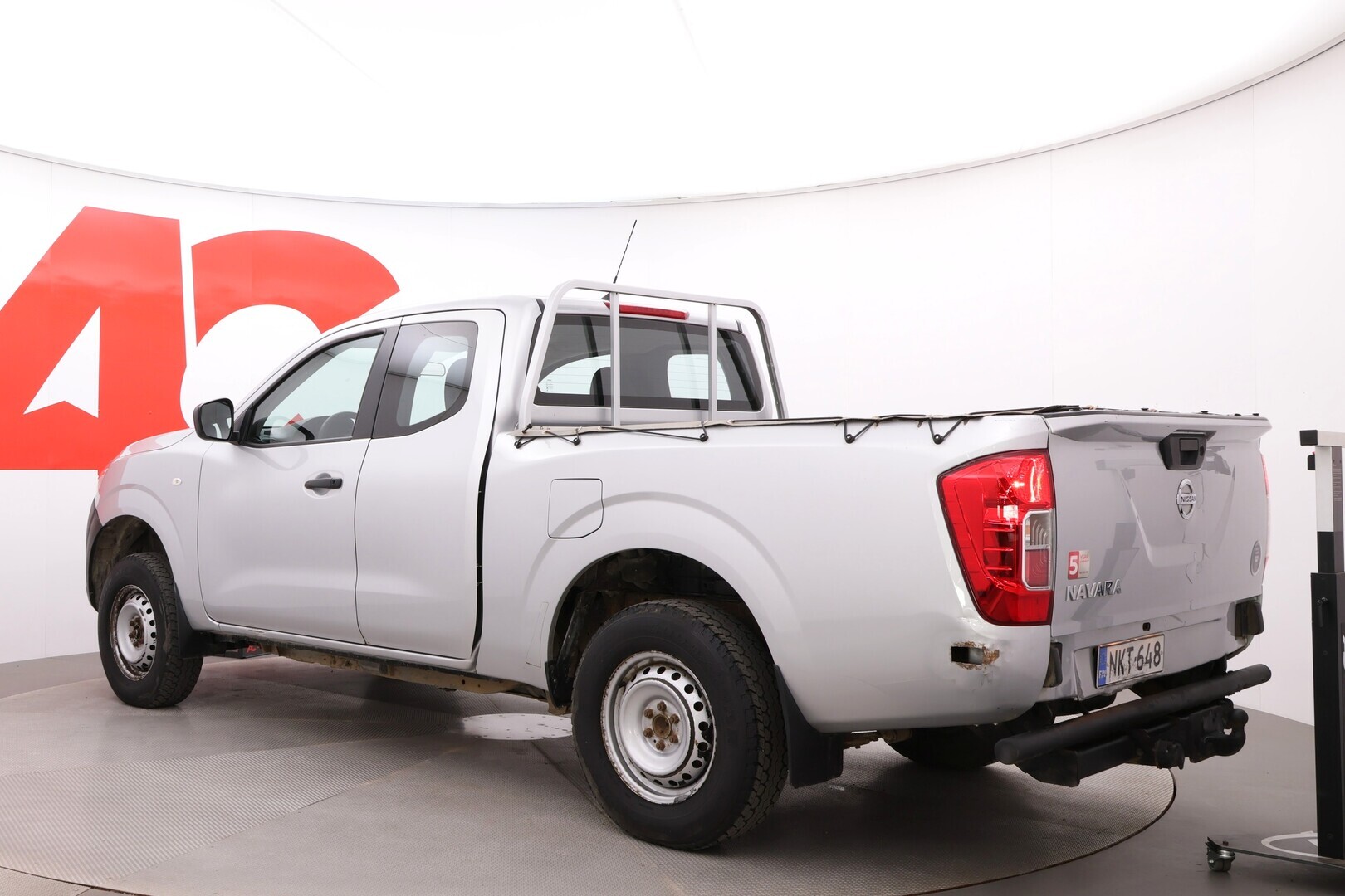 NISSAN Navara 2017