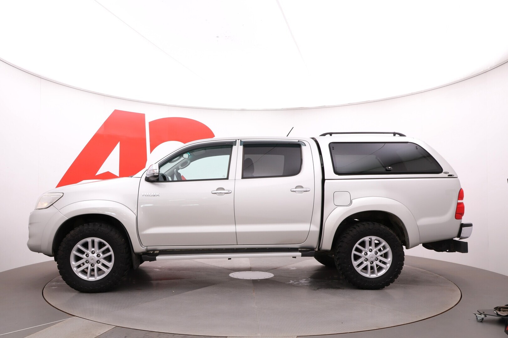 TOYOTA Hilux 2013