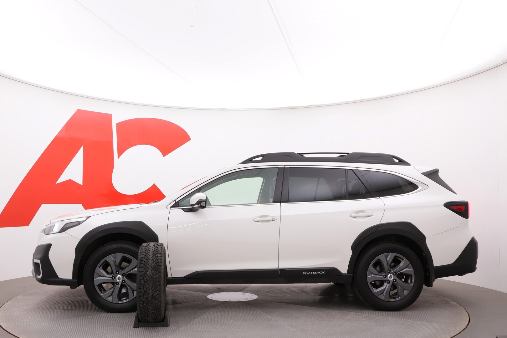 SUBARU Outback 2022