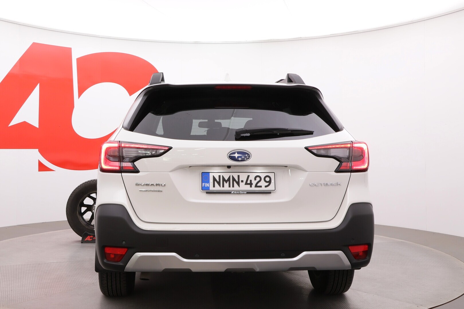 SUBARU Outback 2022