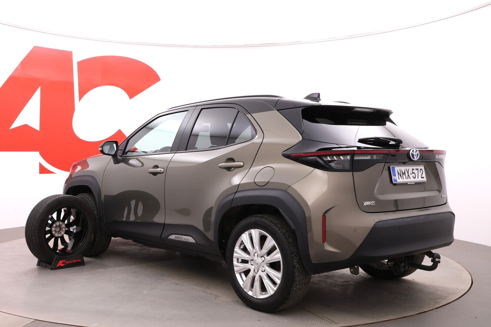 TOYOTA Yaris Cross 2023