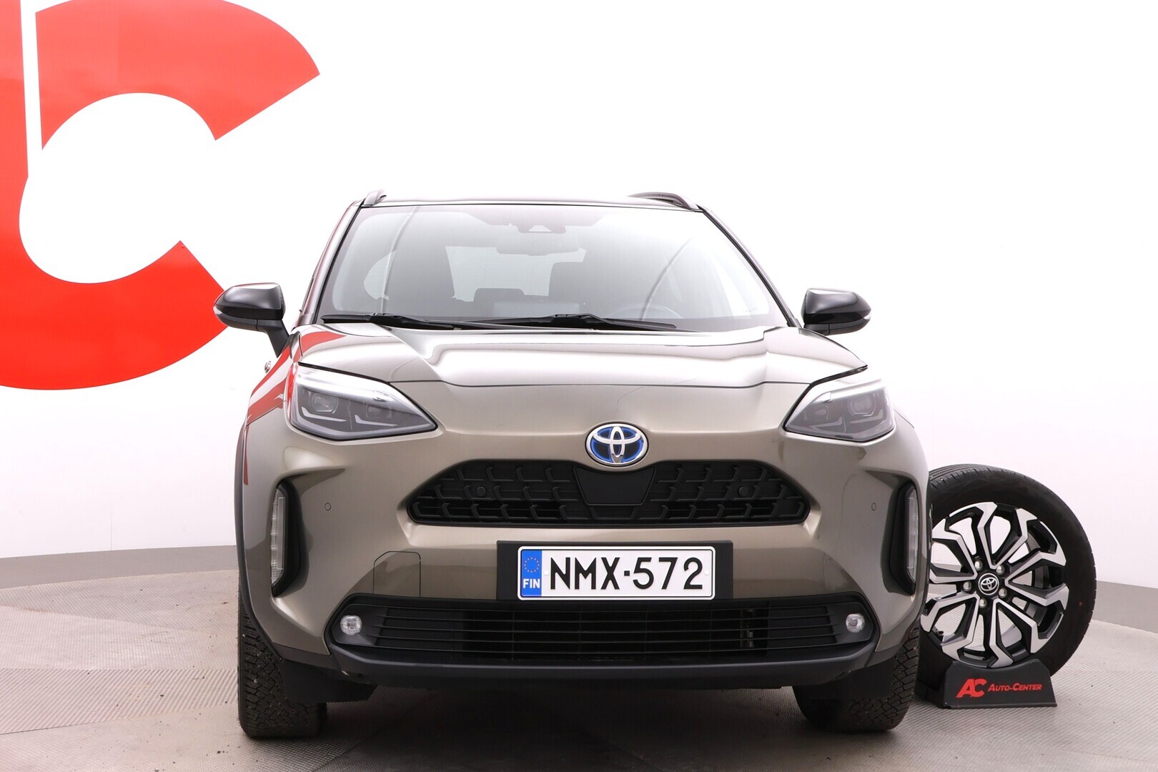 TOYOTA Yaris Cross 2023