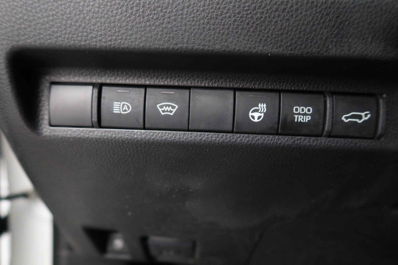 TOYOTA RAV4 2023