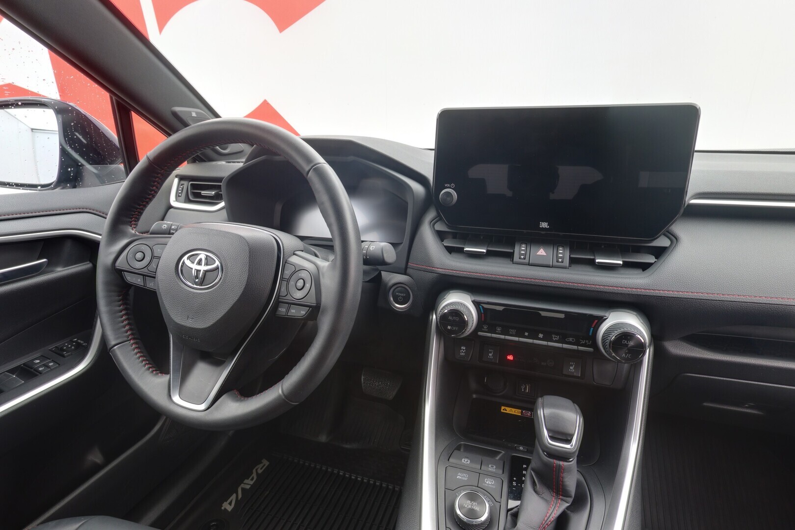 TOYOTA RAV4 Plug-in 2023