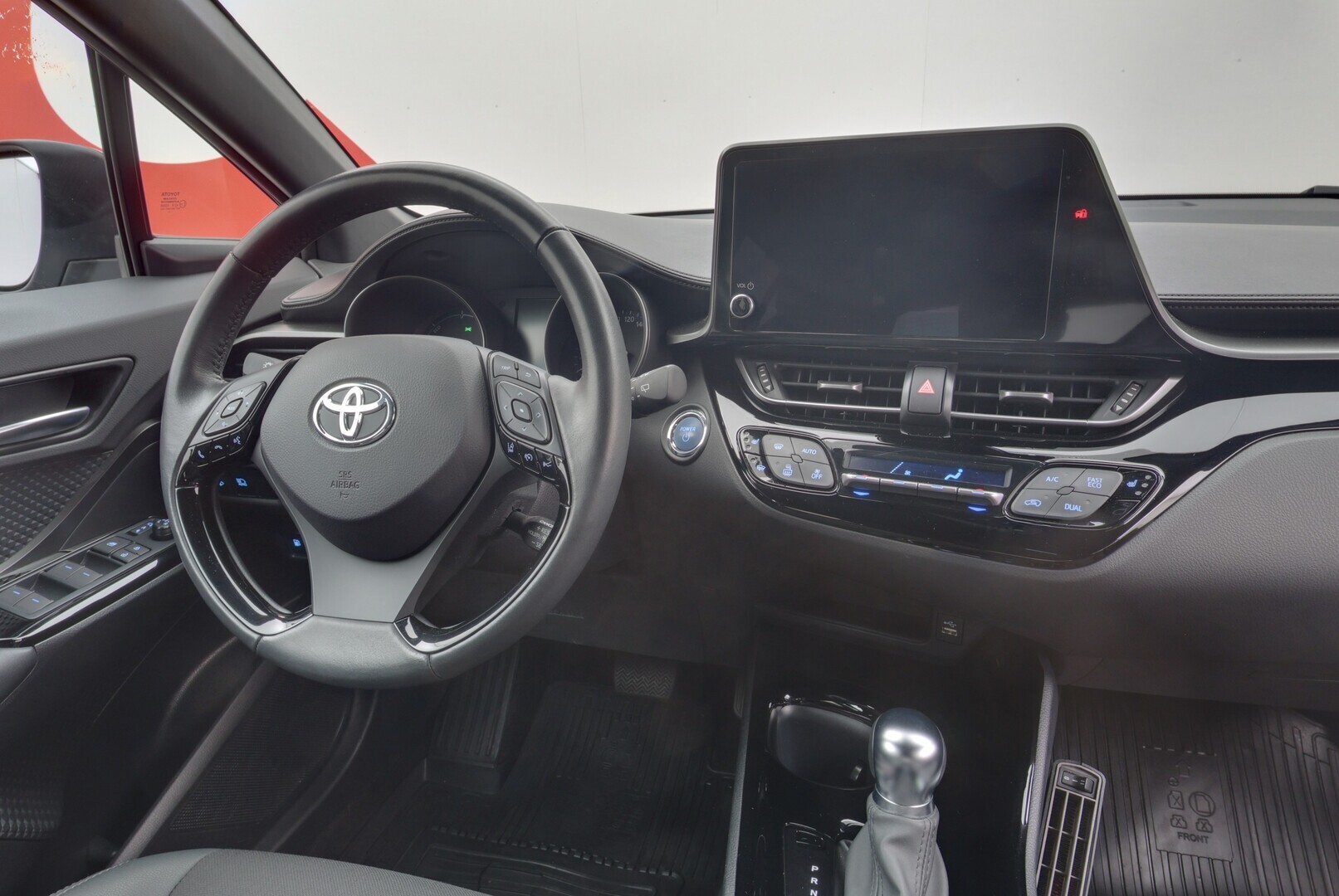 TOYOTA C-HR 2023