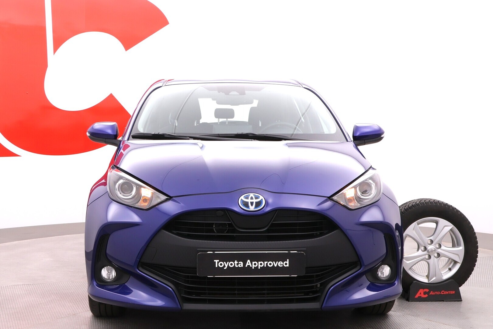 TOYOTA Yaris 2024