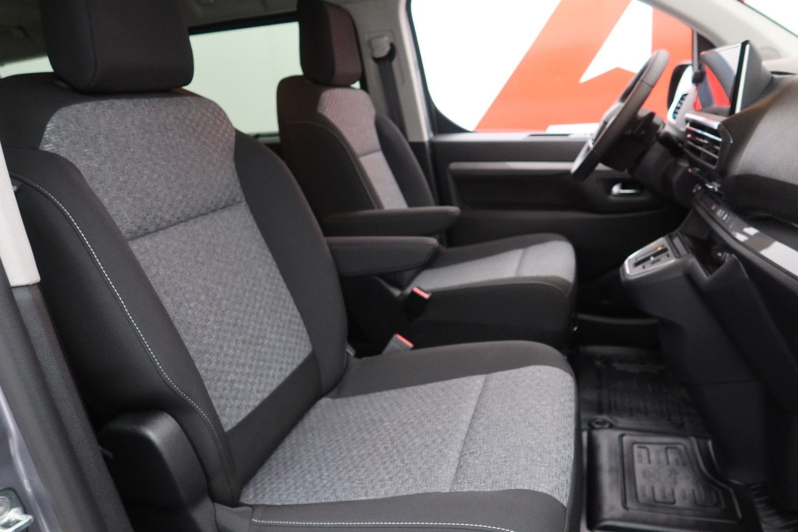 TOYOTA Proace Verso 2024