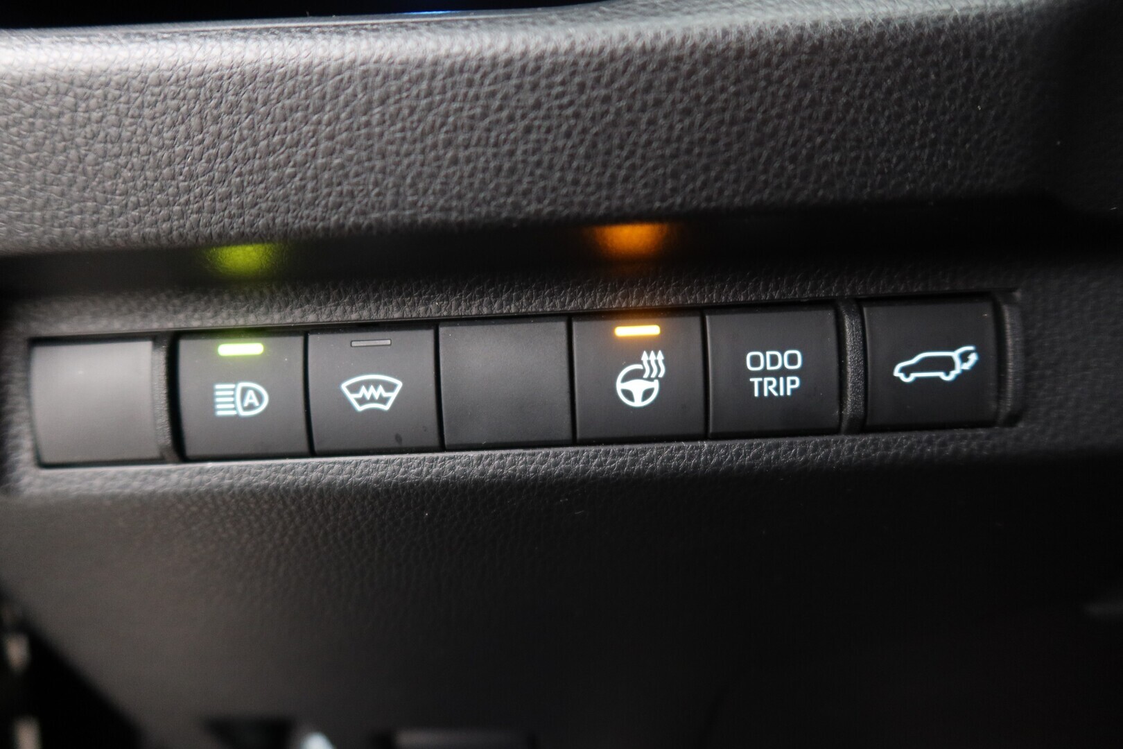 TOYOTA RAV4 Plug-in 2024