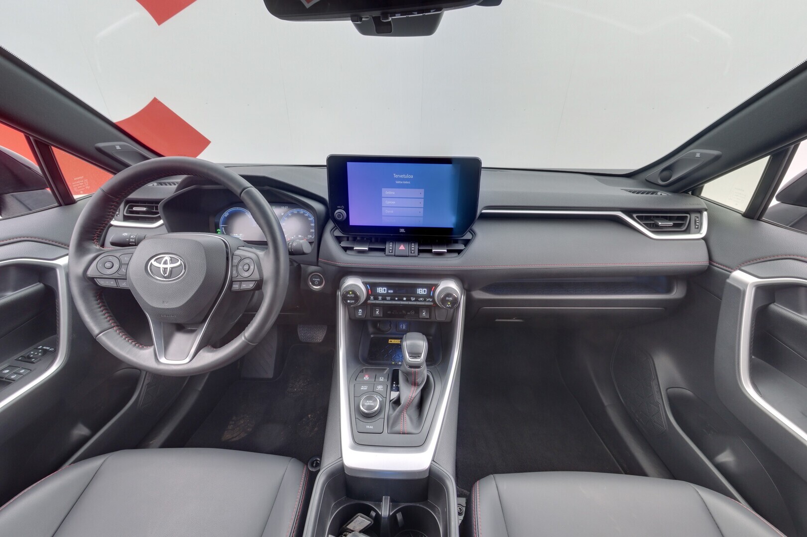 TOYOTA RAV4 Plug-in 2024