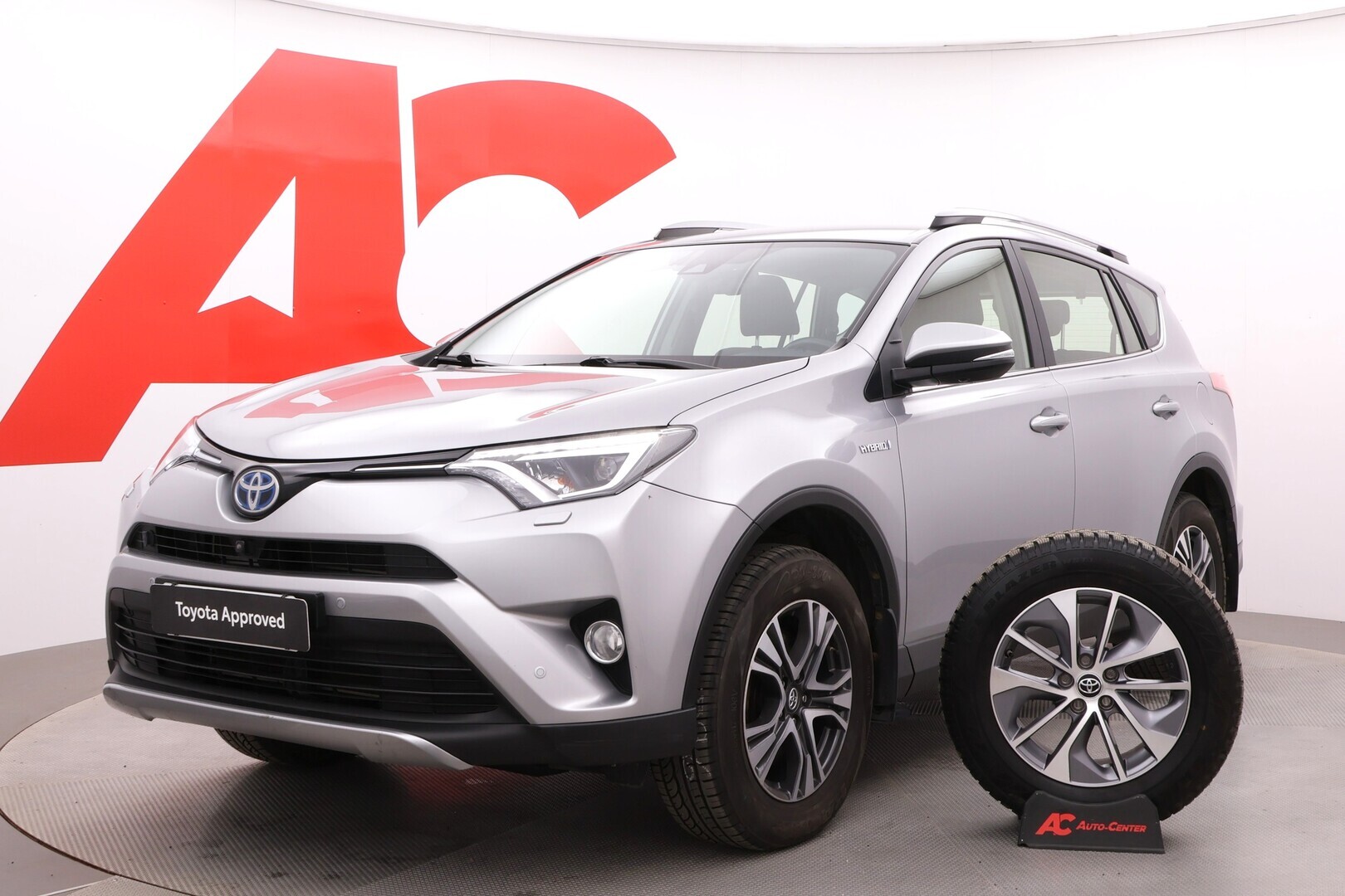 TOYOTA RAV4 2017