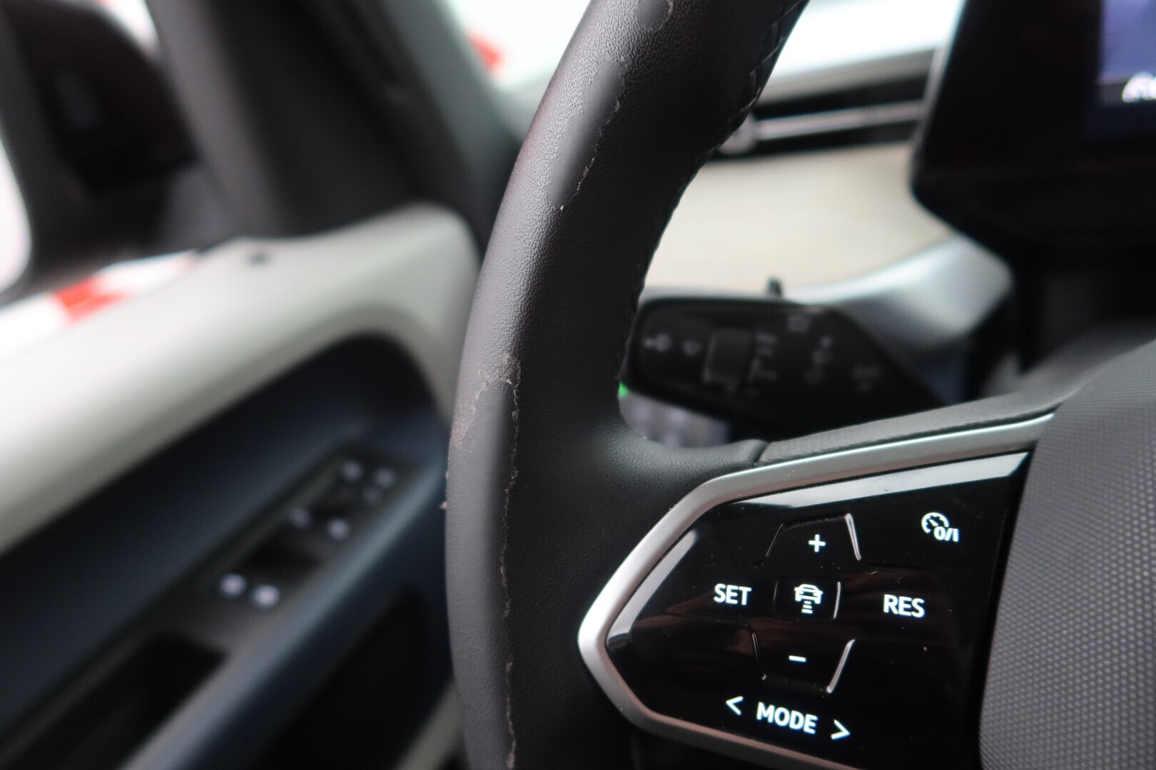 VOLKSWAGEN ID. Buzz 2023