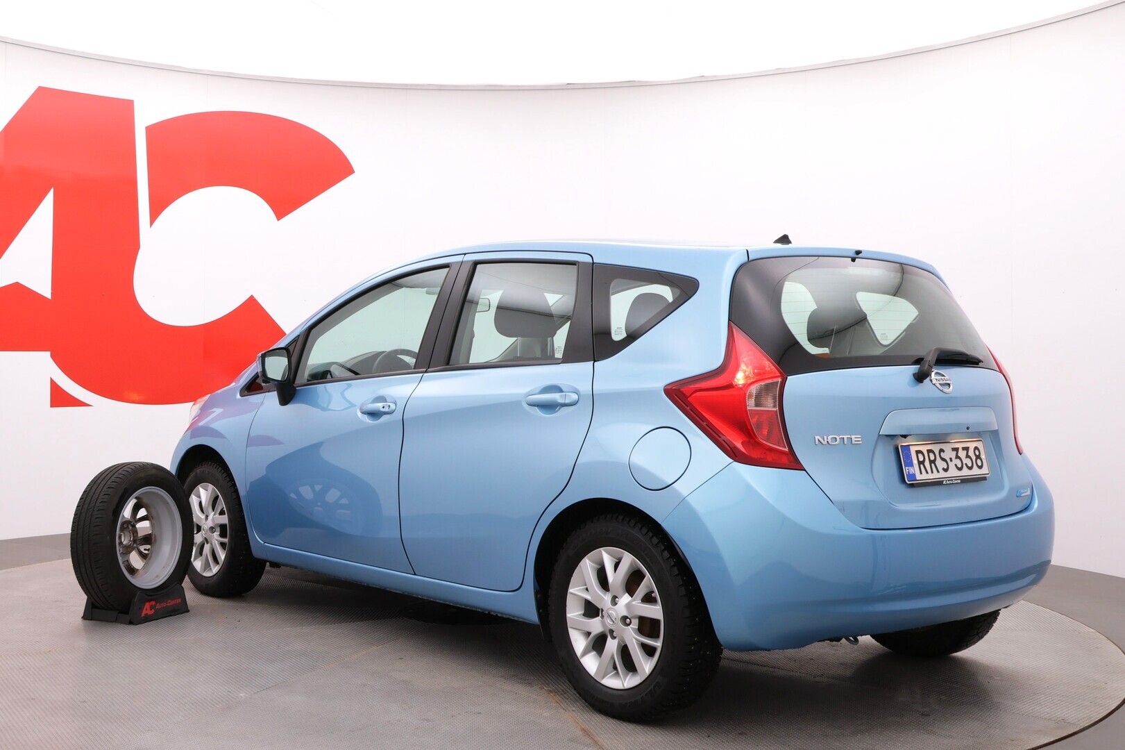 NISSAN Note 2013