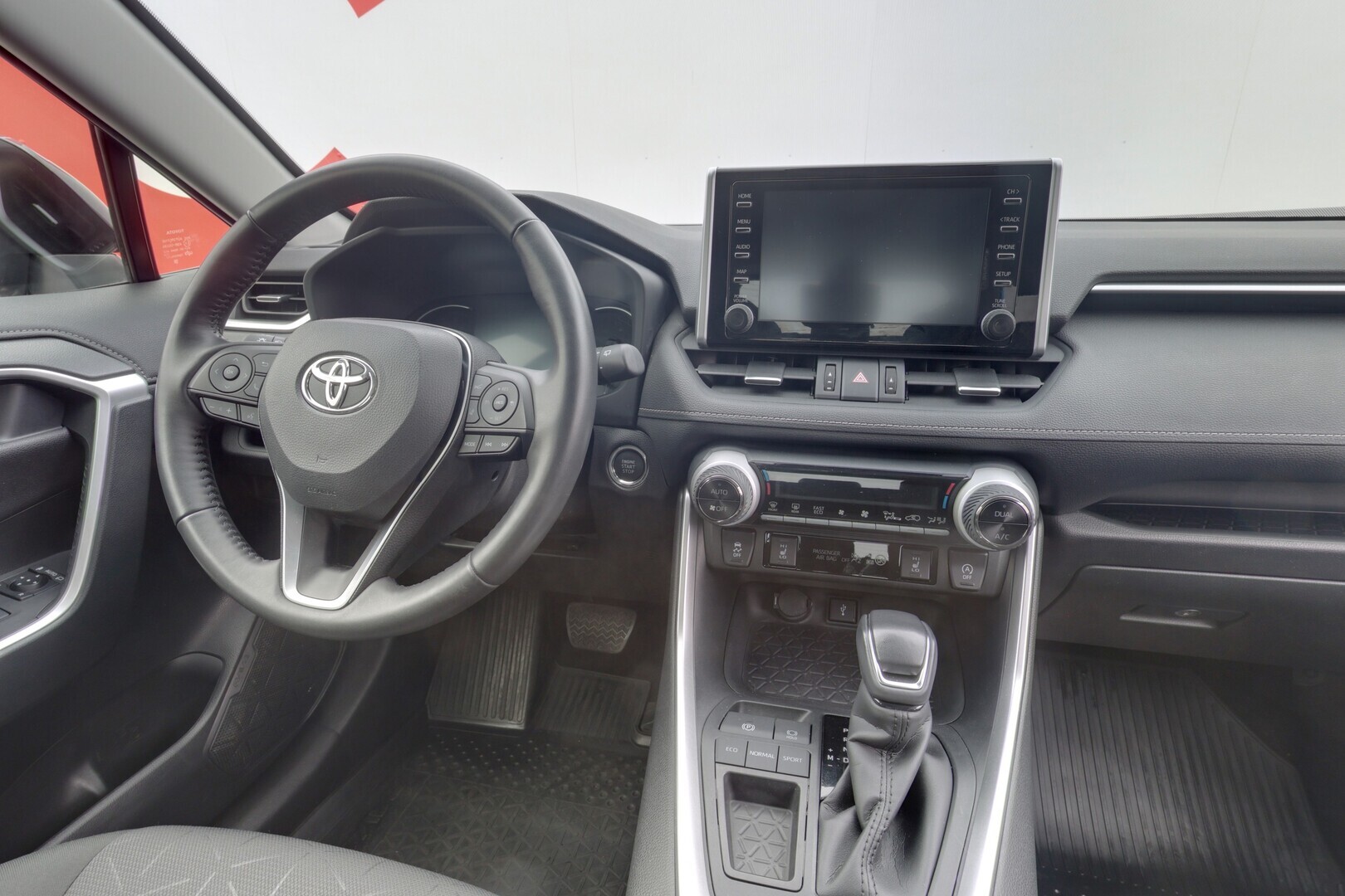 TOYOTA RAV4 2023