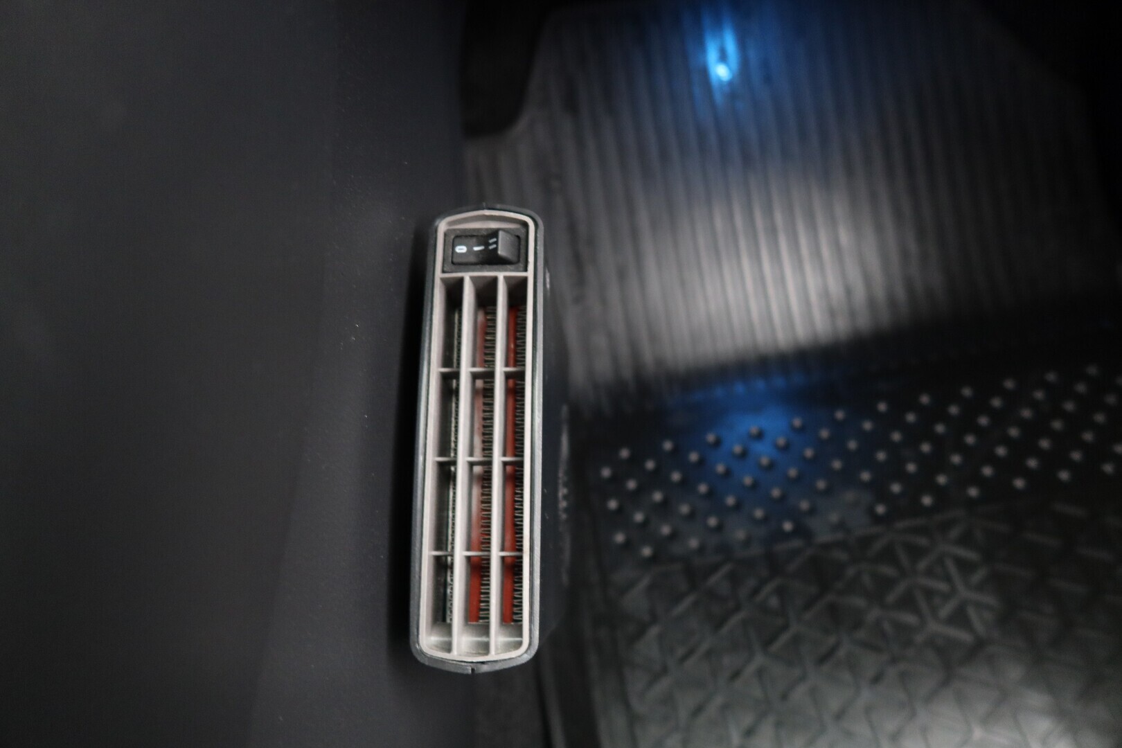 TOYOTA RAV4 2023