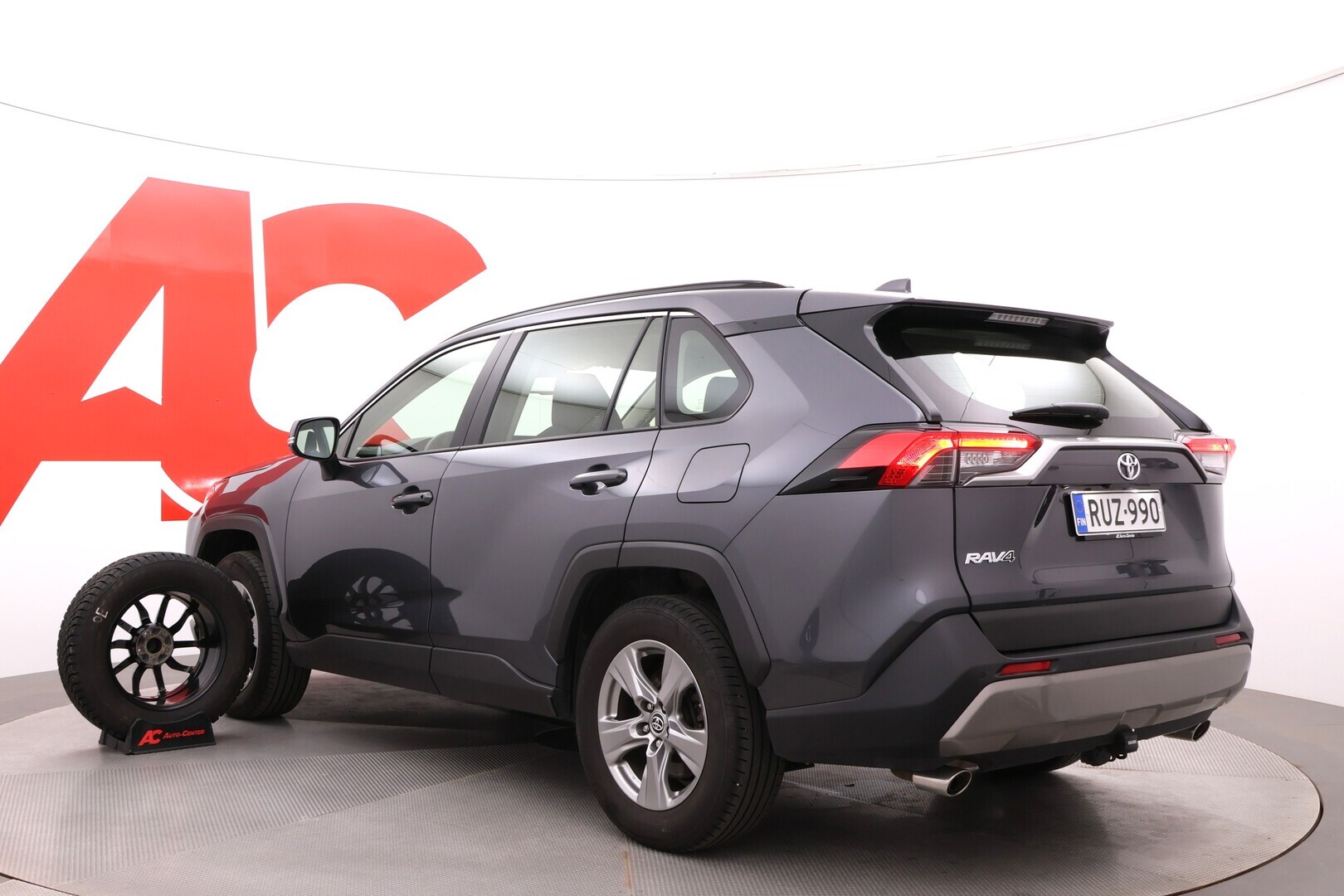 TOYOTA RAV4 2023