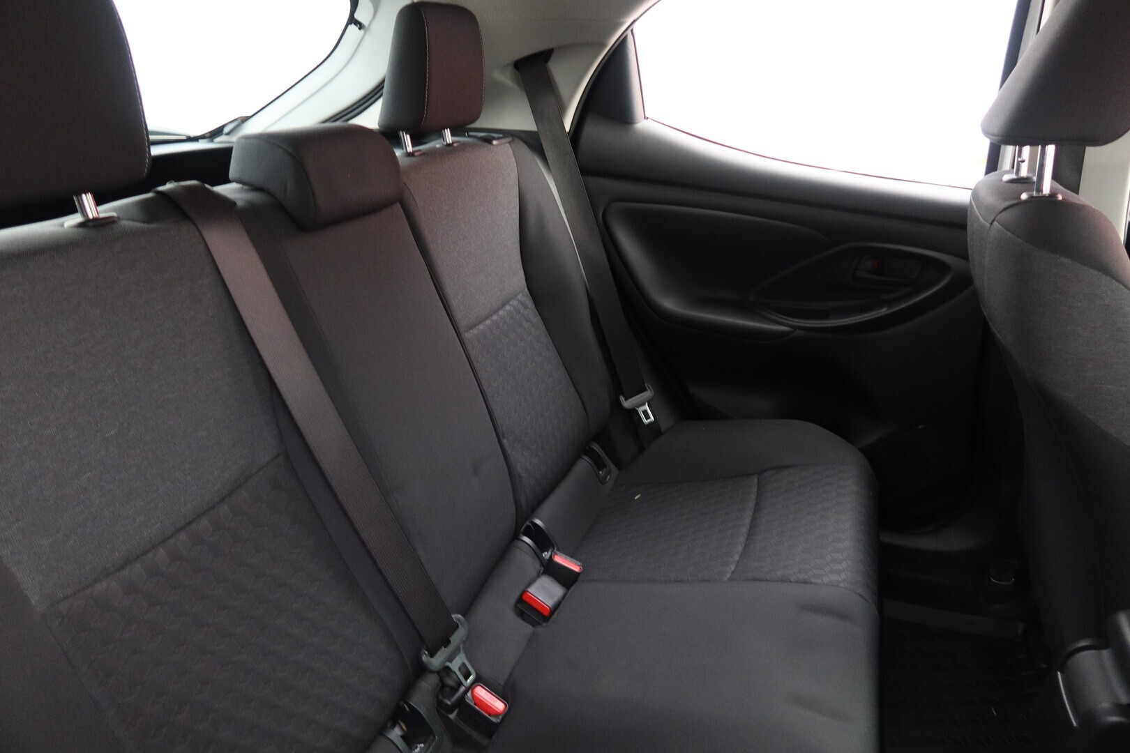 TOYOTA Yaris 2023