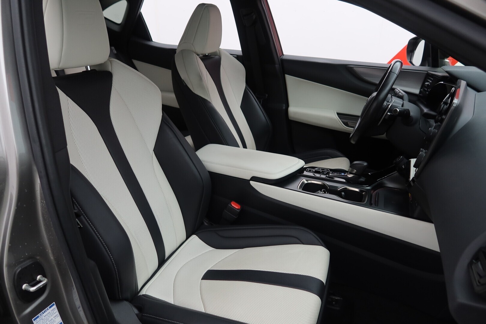 LEXUS NX 2023