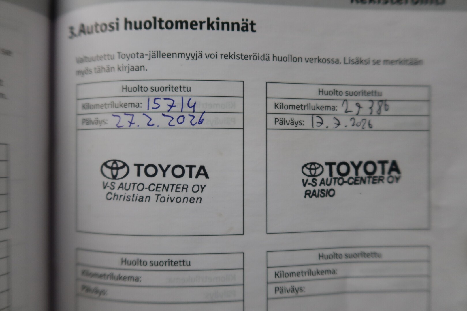 TOYOTA Yaris 2025