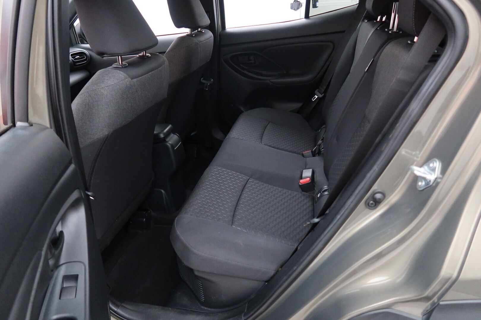TOYOTA Yaris Cross 2025