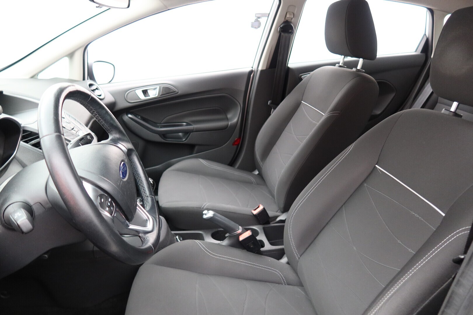FORD Fiesta 2016