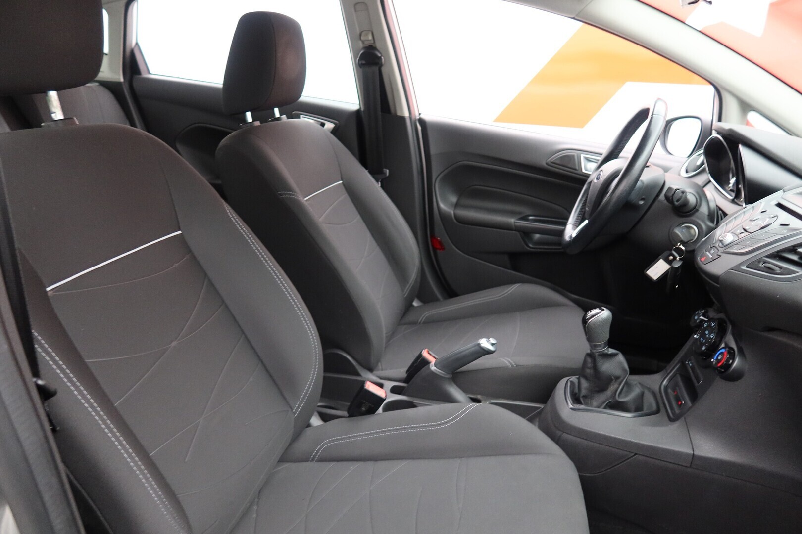 FORD Fiesta 2016
