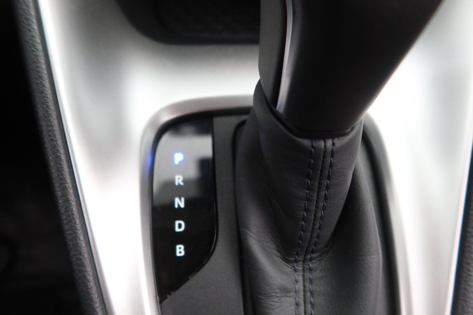 TOYOTA Yaris 2022