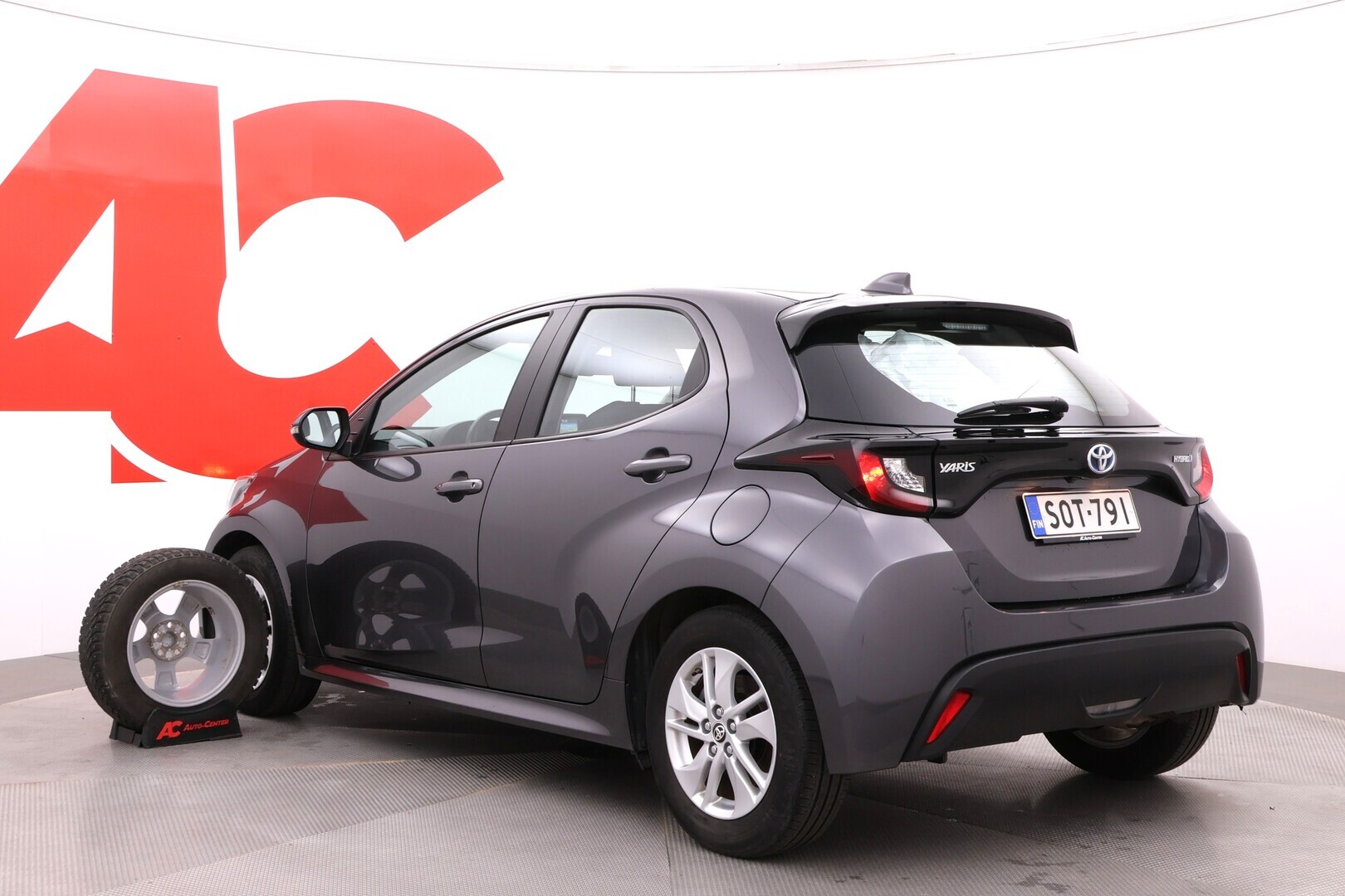 TOYOTA Yaris 2022