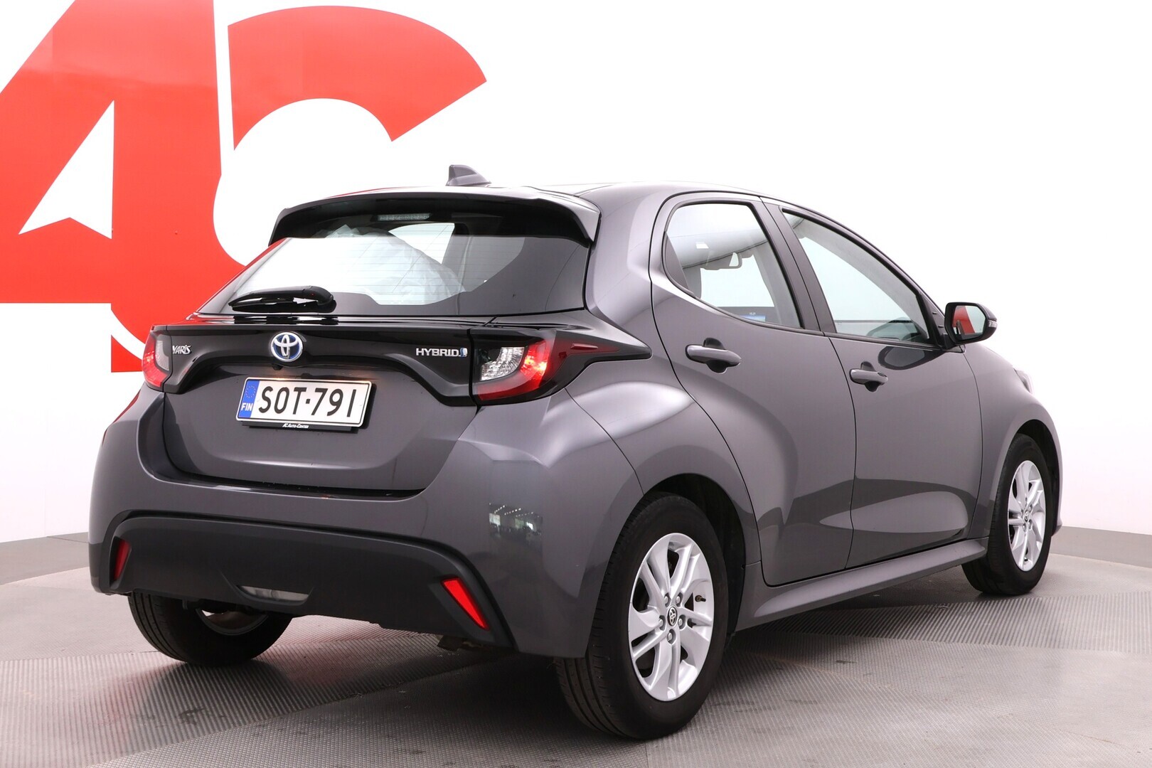 TOYOTA Yaris 2022