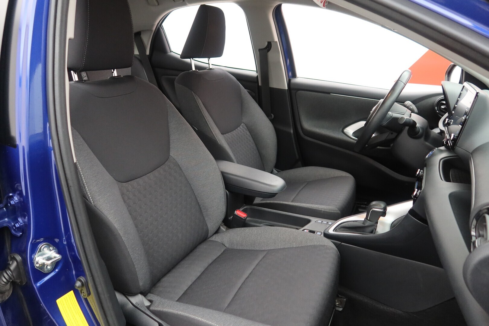 TOYOTA Yaris 2022