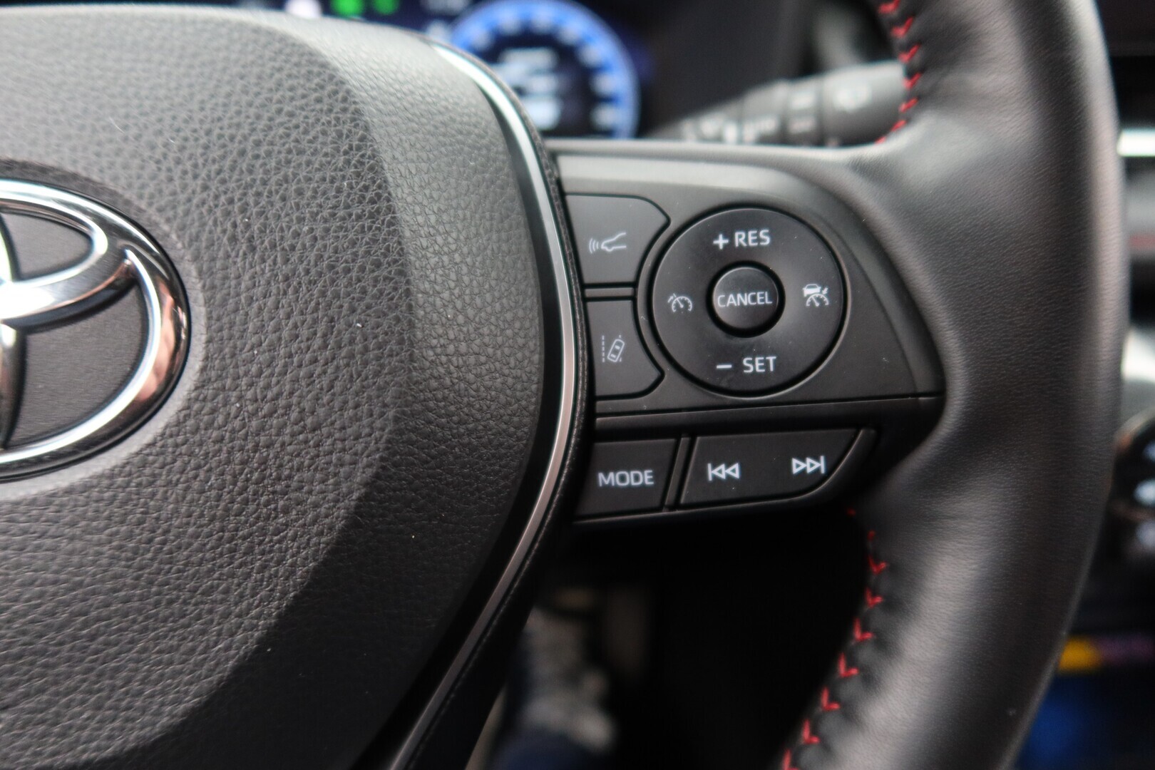 TOYOTA RAV4 Plug-in 2023