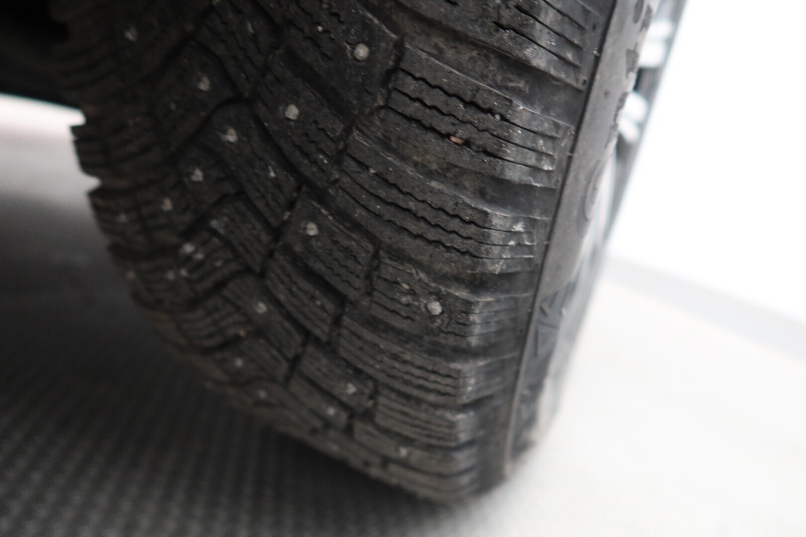 TOYOTA RAV4 Plug-in 2023