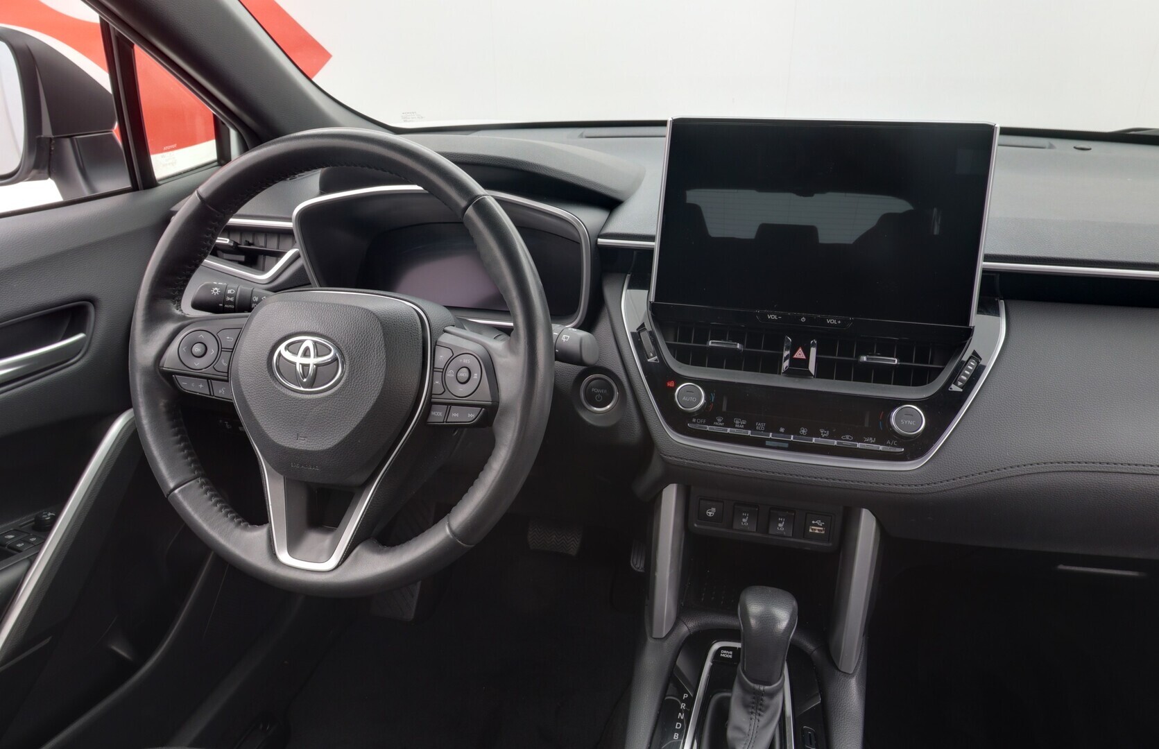 TOYOTA Corolla Cross 2024