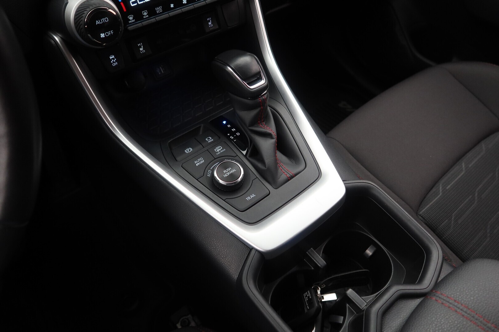 TOYOTA RAV4 Plug-in 2023