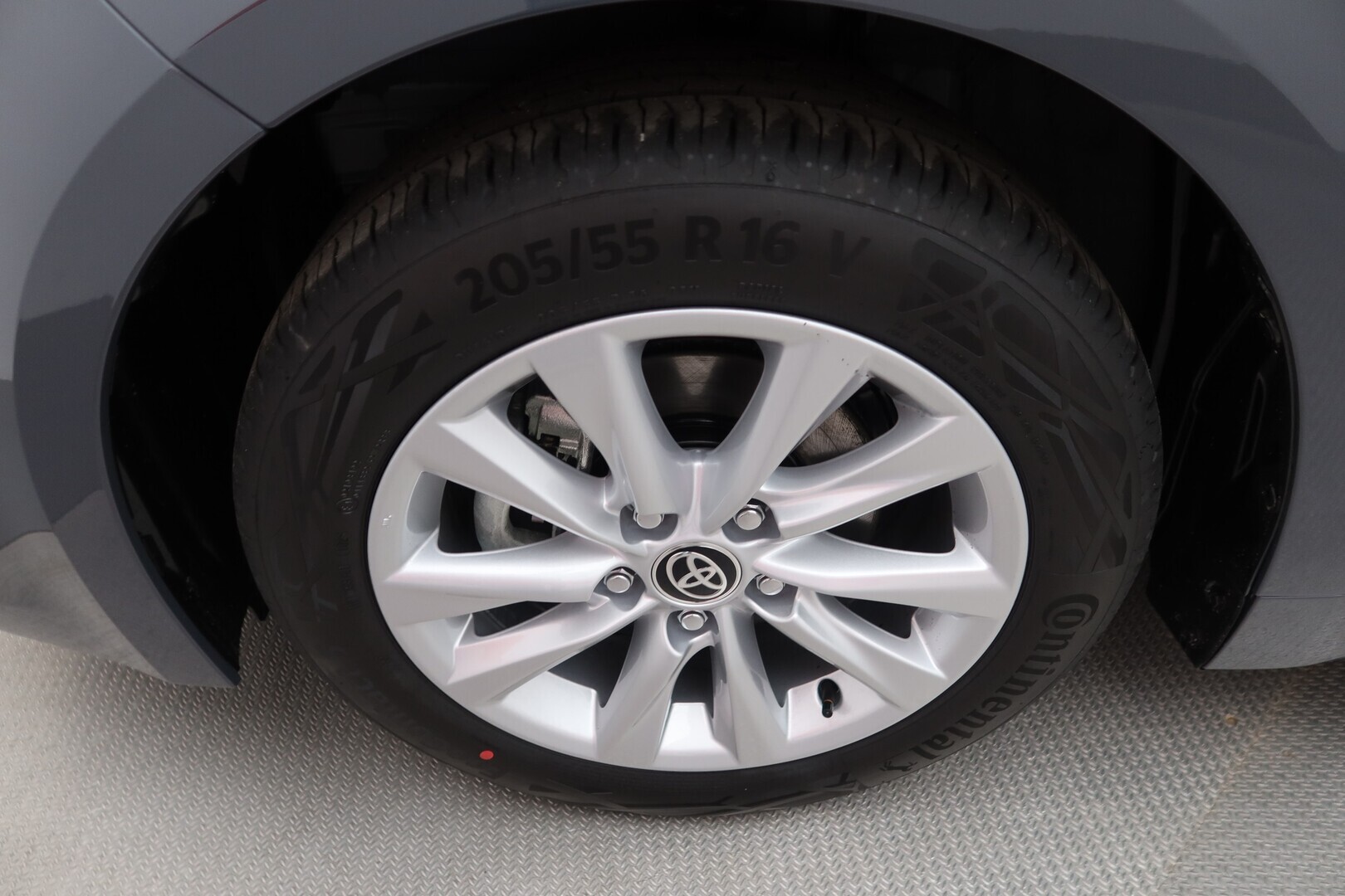 TOYOTA Corolla 2026