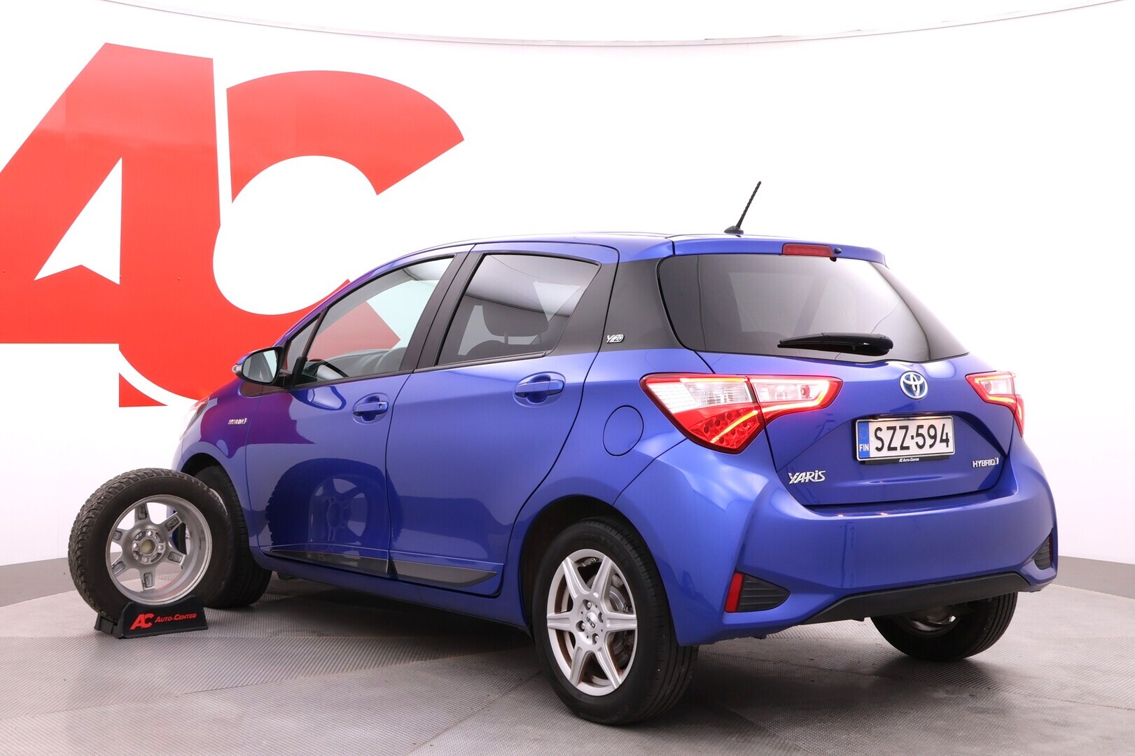 TOYOTA Yaris 2020