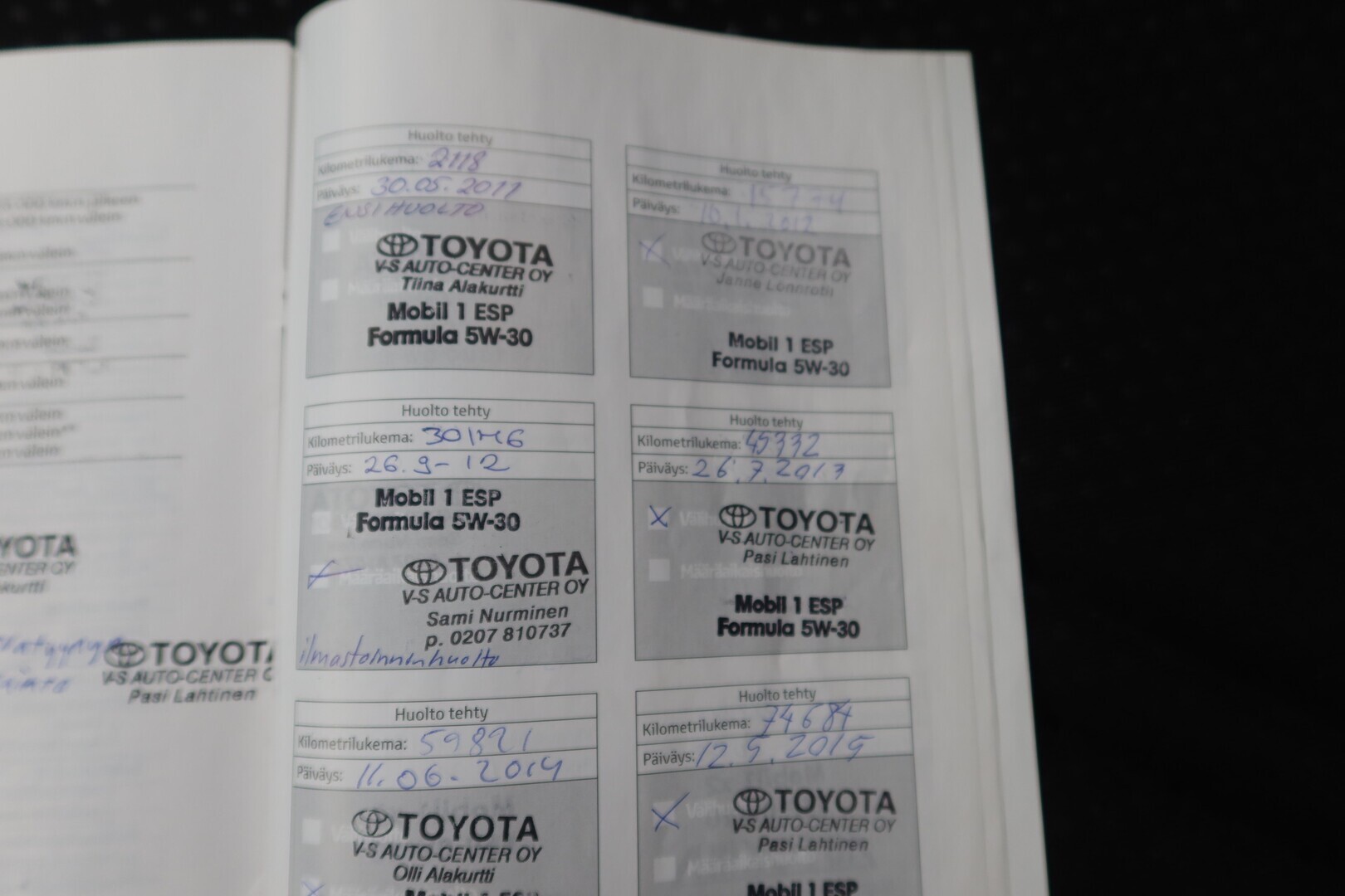 TOYOTA Yaris 2011