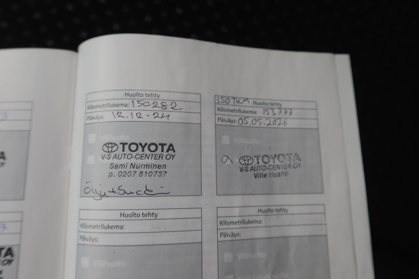 TOYOTA Yaris 2011